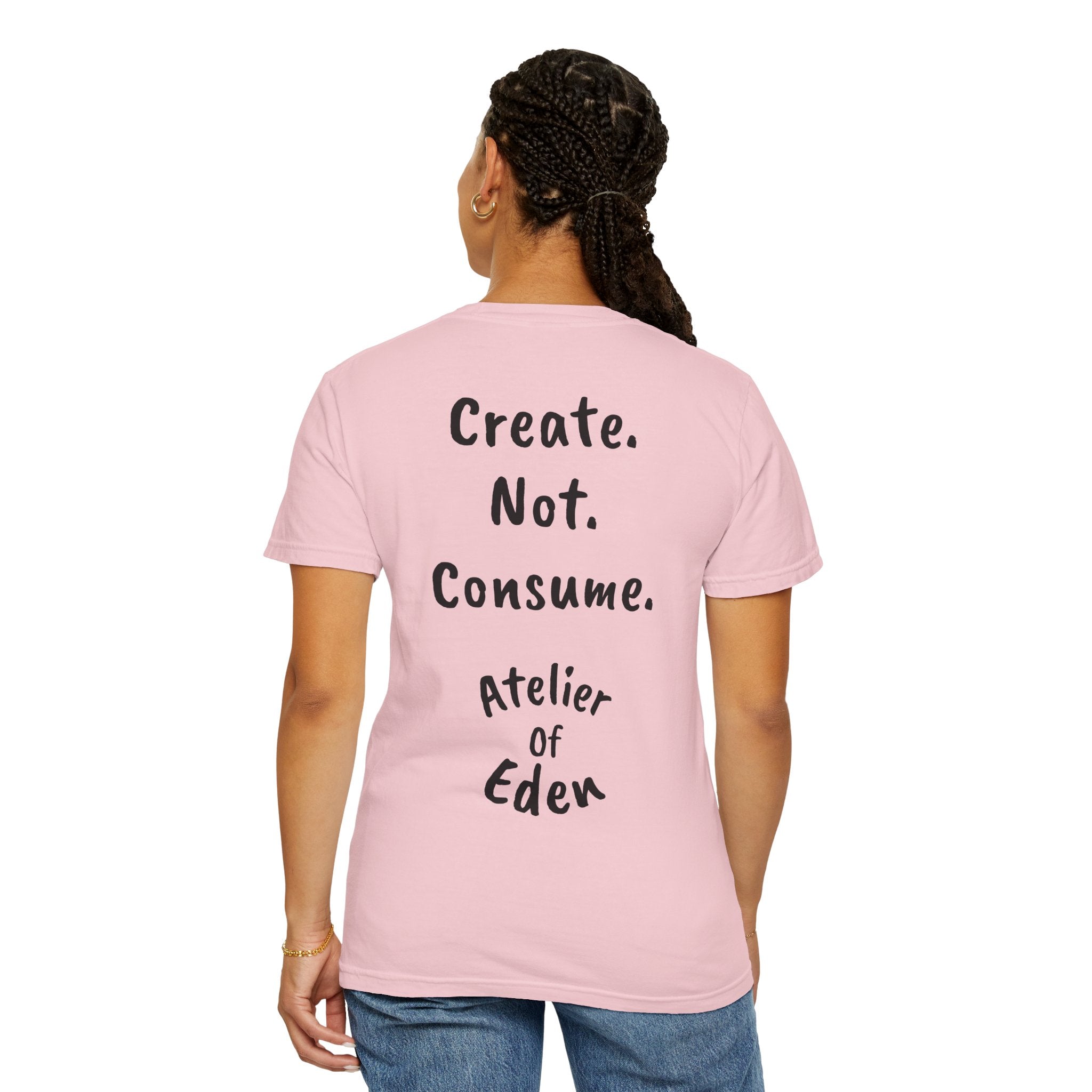 "Be Creative." Unisex T-Shirt